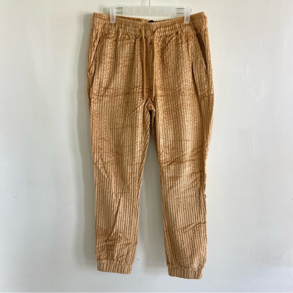 ASOS men’s relaxed corduroy joggers M tan khaki